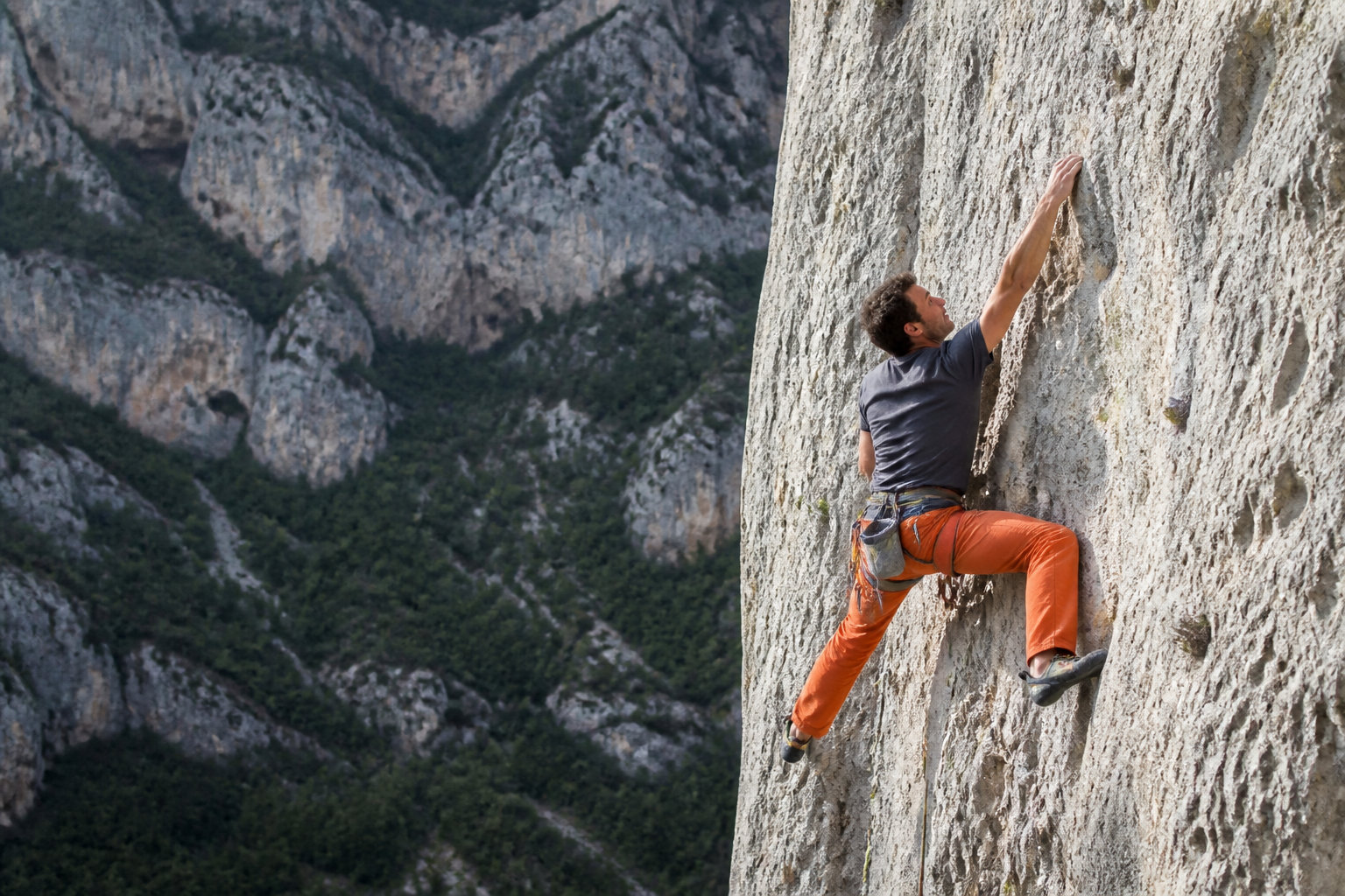 Escalade grandes voies Verdon : l'art de la verticalit&eacute; pure