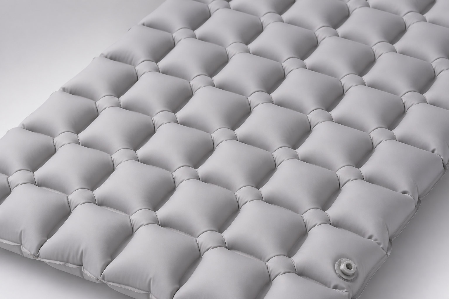 Ferrino Air Warm : l'option robuste pour les nuits en altitude